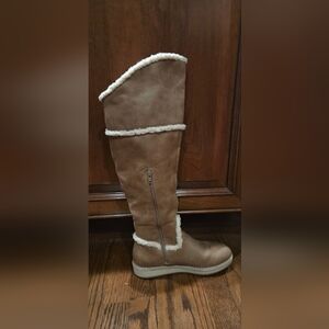 White Mountain Brown Knee-High Boots with Cream Trim